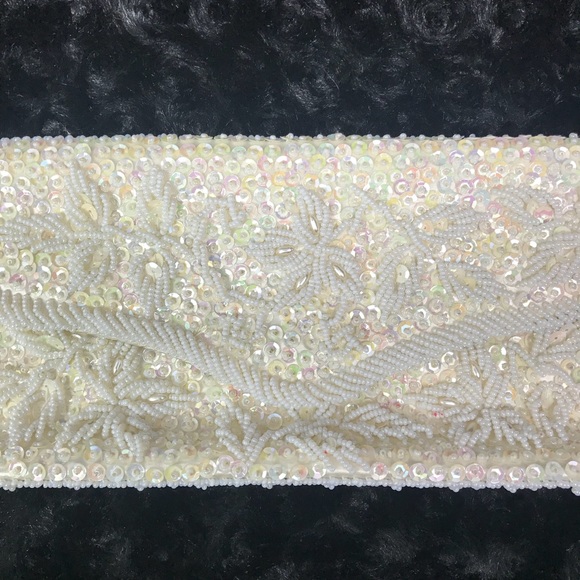 Vintage Kane M Ivory Sequin and Beaded Clutch - Picture 2 of 8